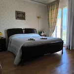 Frühstückspension La Terrazza Sull Etna *